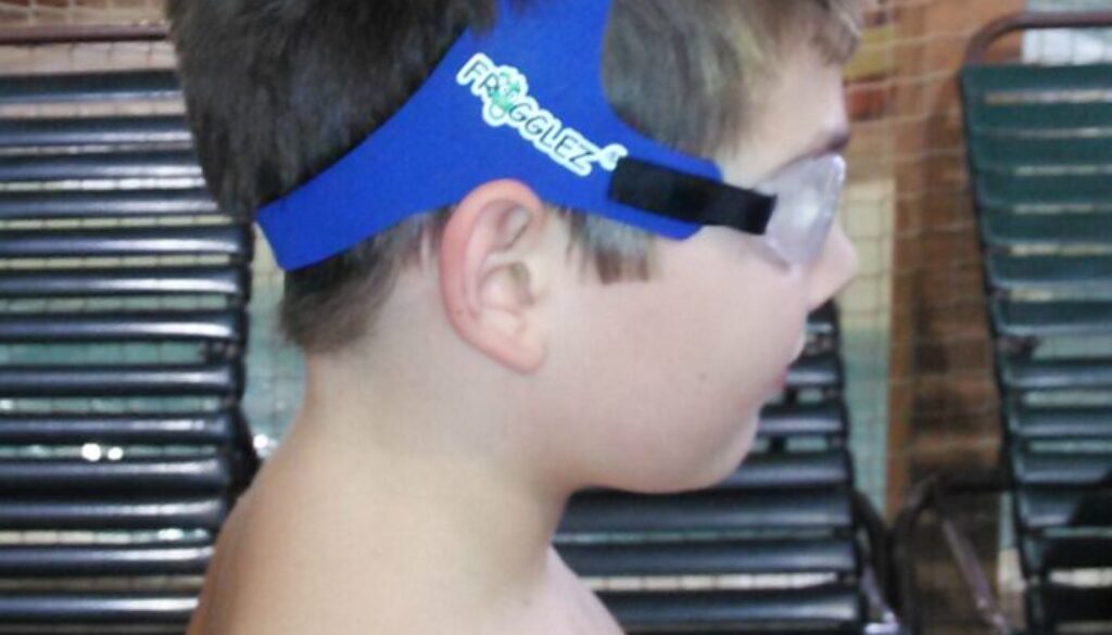 Frogglez are hassle free goggles that you will never forget to pack. Your kids will love how comfortable they are. You will love how easy they are to wear.