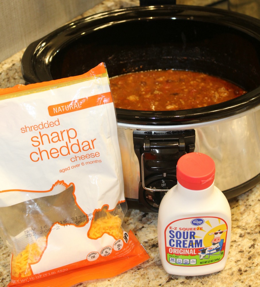 chilli in the crock pot is great for week long family vacations on a budget